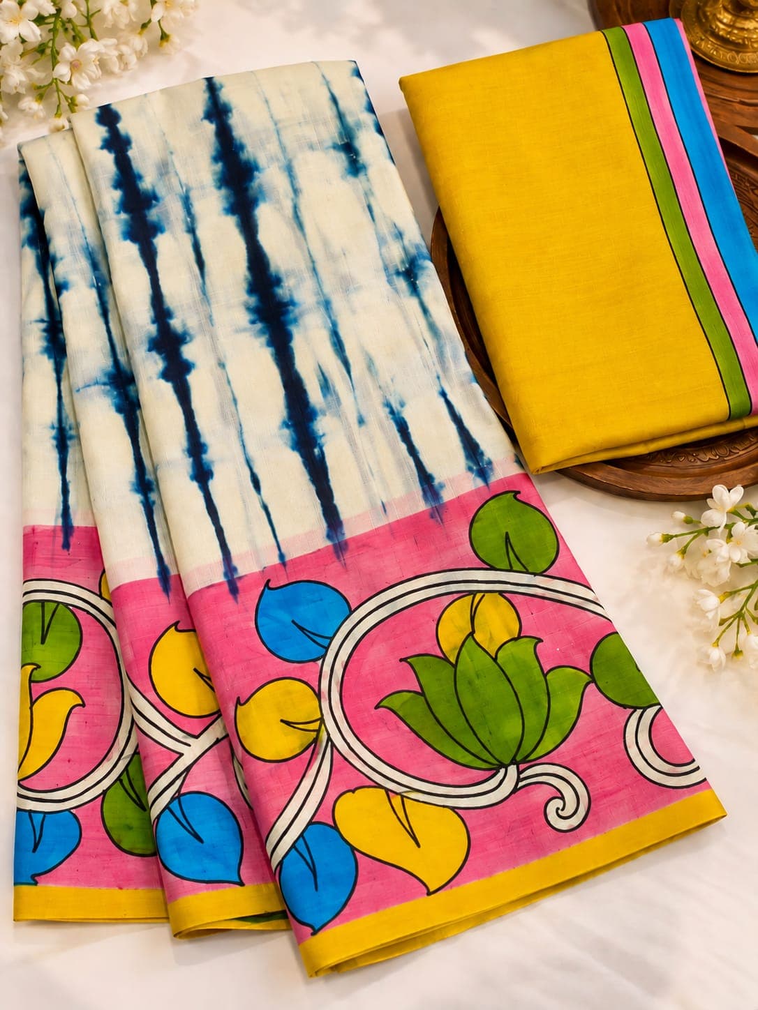 Pure Lehraiya Tussar Saree - Lotus Print