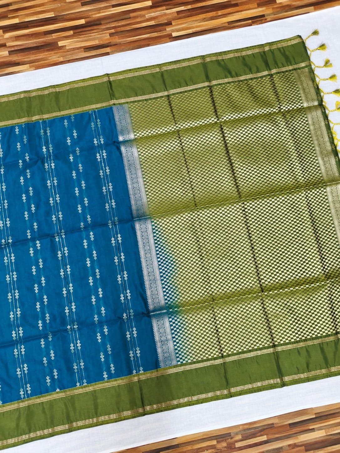 Vairaoosi Soft Silk Saree