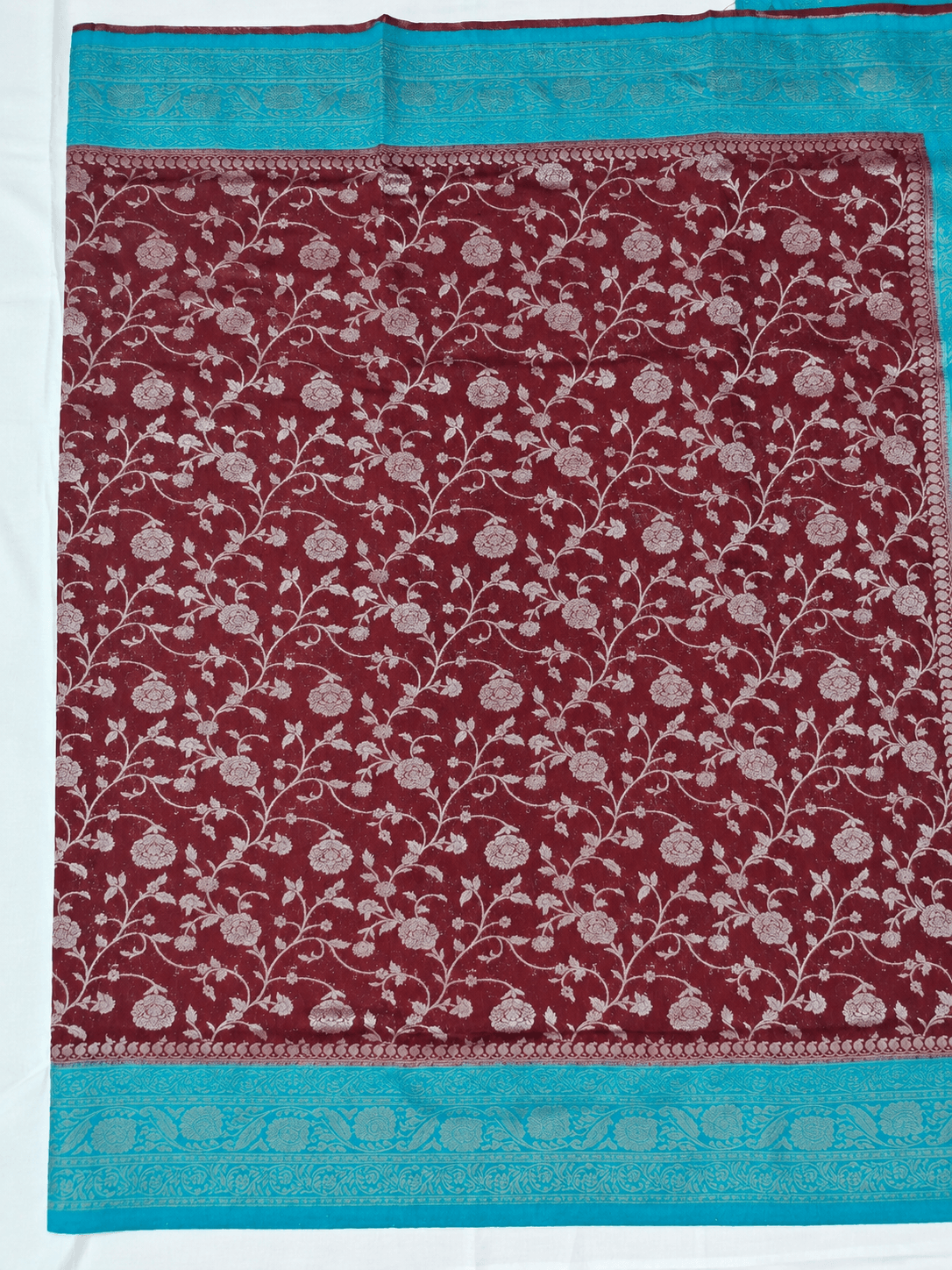 Tussar Linen Saree, Body