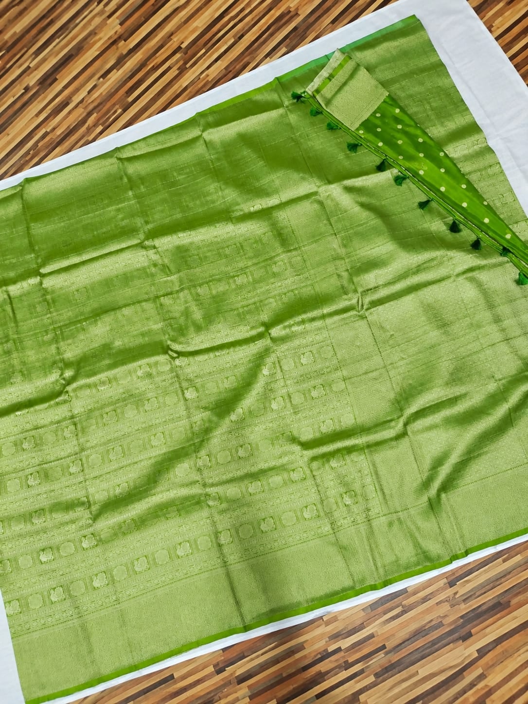 Pure Banaras Jacquard