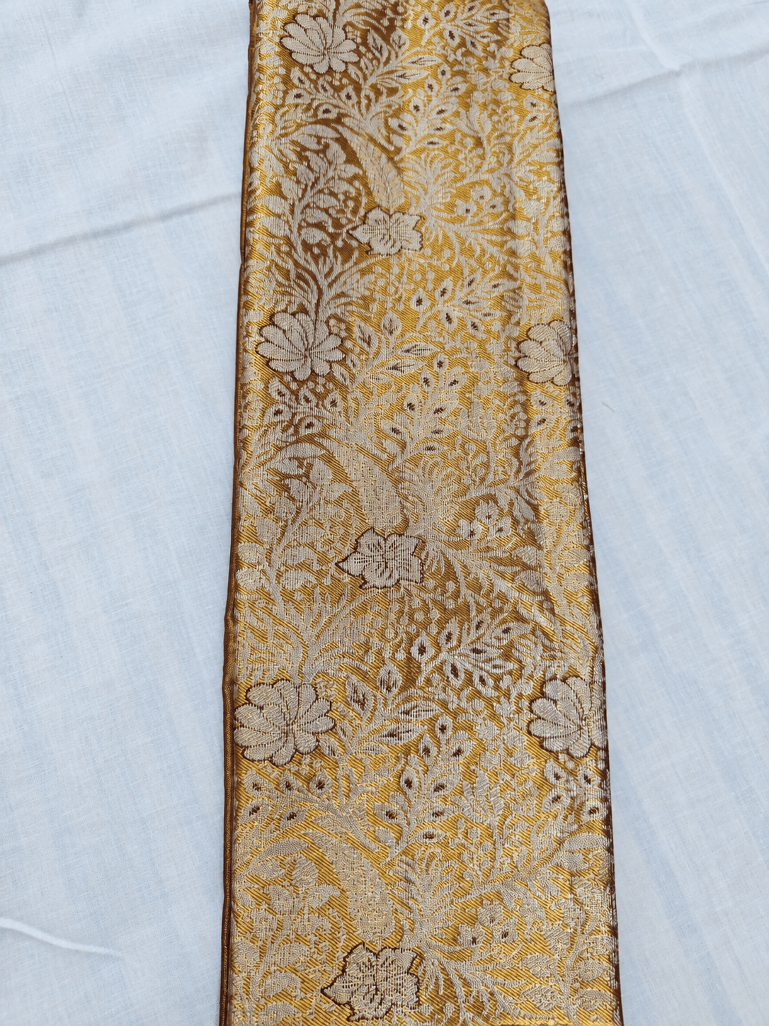 Silk Saree, Body