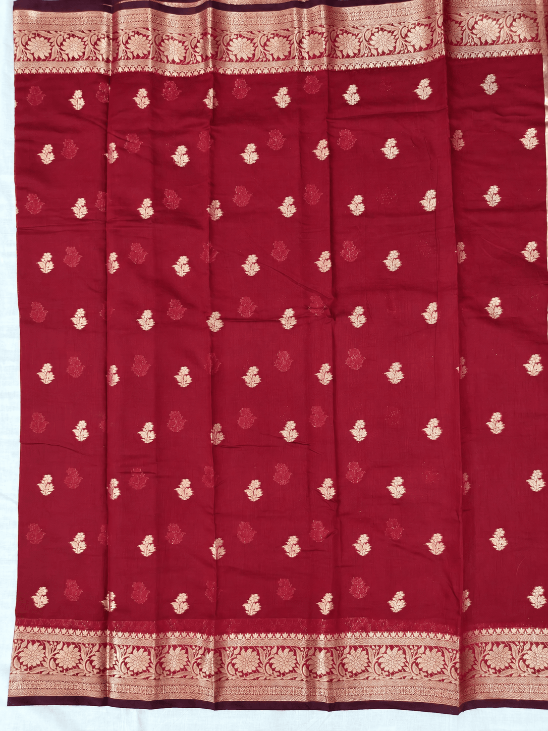 Banaras Cotton Saree, Body