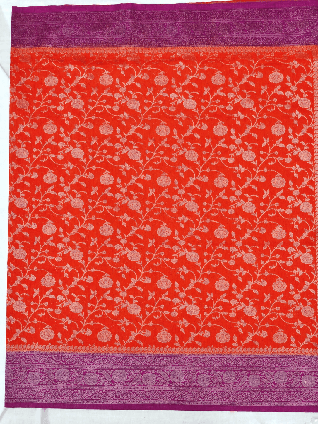 Tussar Linen Saree, Body