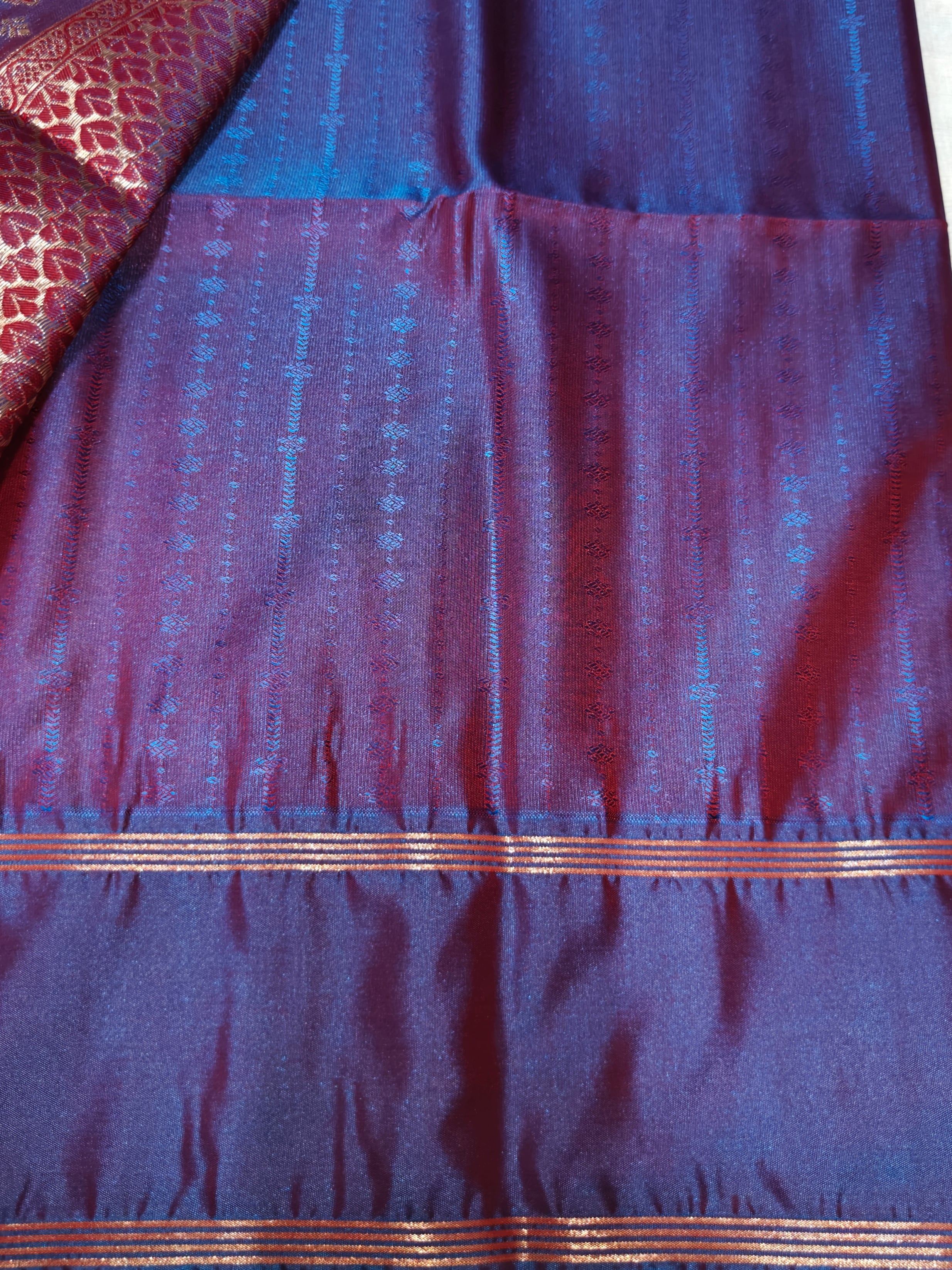 Vairaoosi Soft Silk Saree, ப்ளவுஸ்