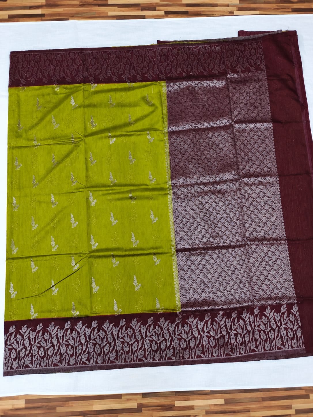 Tussar Linen Saree