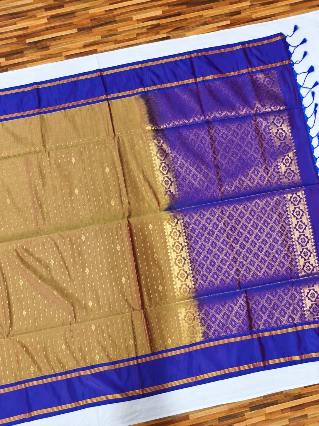 Vairaoosi Soft Silk Saree