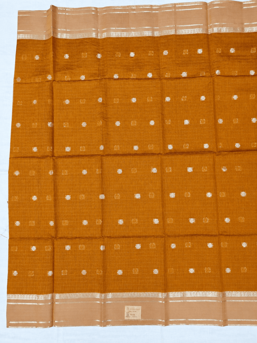 Banaras Cotton Saree, Body