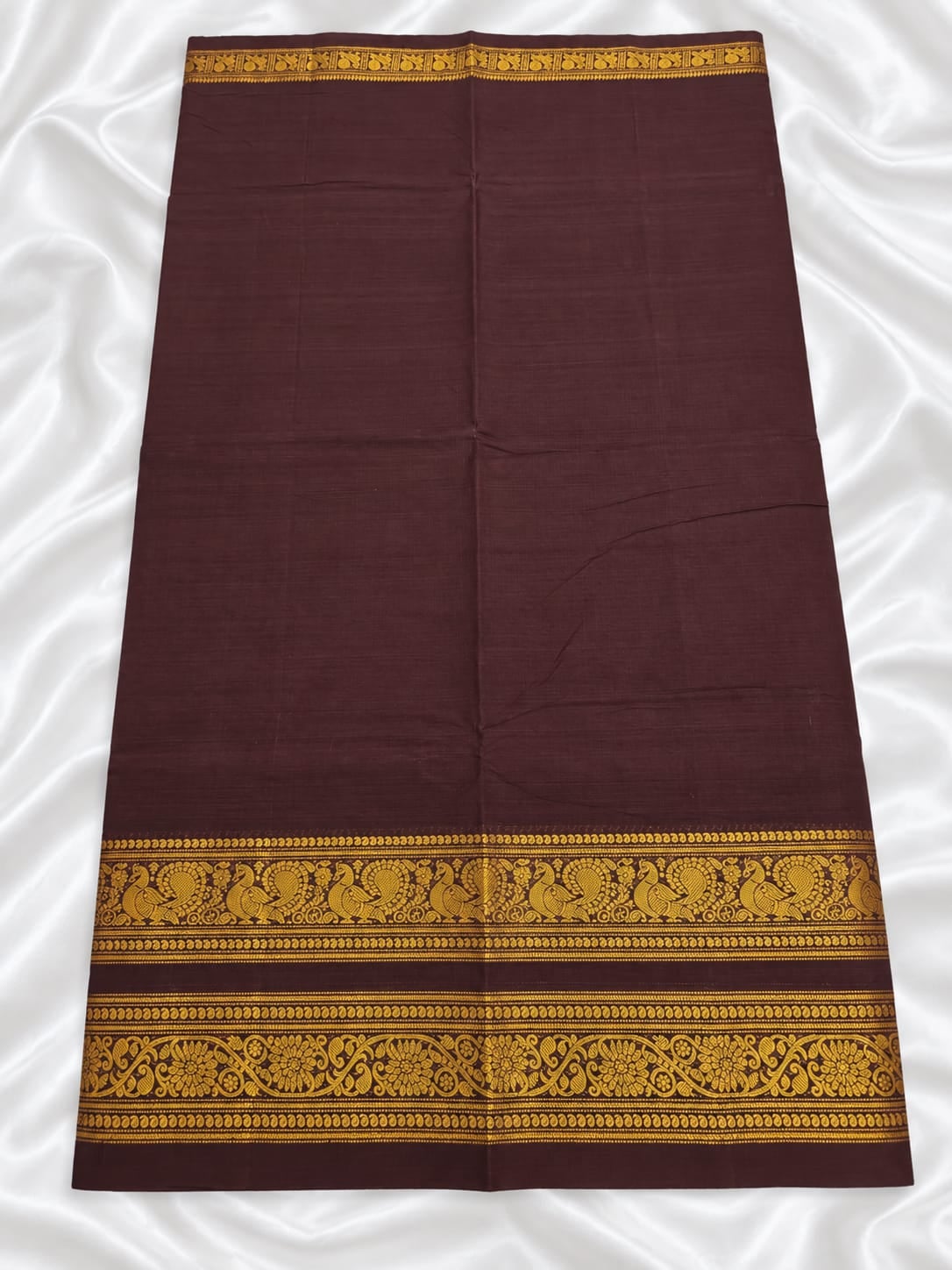 Coffee Brown Saree, Body